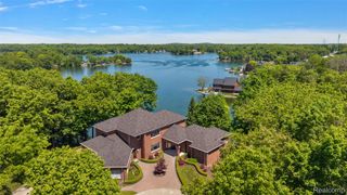 781 Windy Fields Court, Addison Township, MI 48367