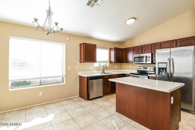 28953 N Coal Avenue, San Tan Valley, AZ 85143