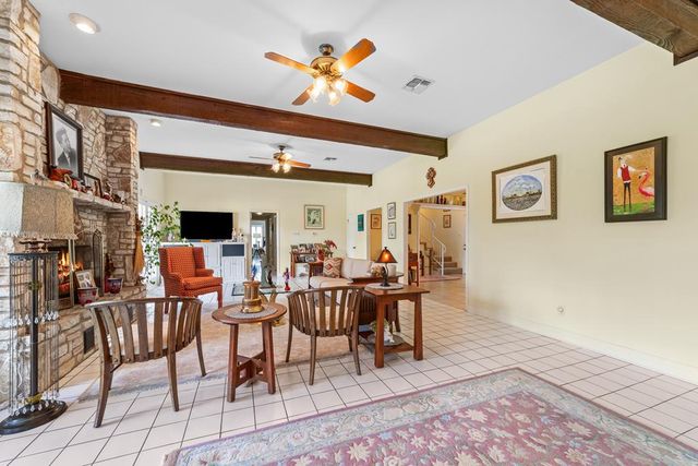 157 Wharton Rd, Kerrville, TX 78028