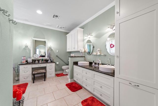 157 Wharton Rd, Kerrville, TX 78028