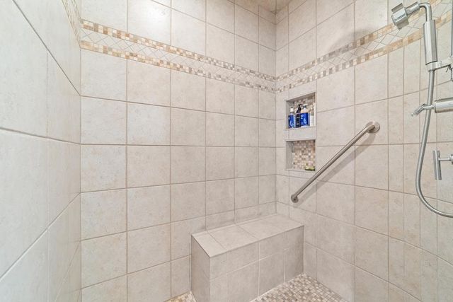 157 Wharton Rd, Kerrville, TX 78028