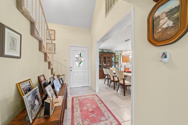 157 Wharton Rd, Kerrville, TX 78028