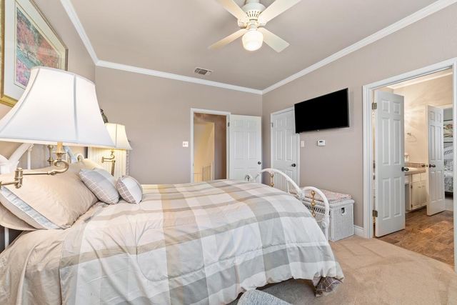 157 Wharton Rd, Kerrville, TX 78028