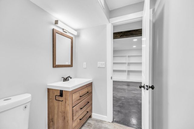 406 Andes Dr, Columbia, TN 38401