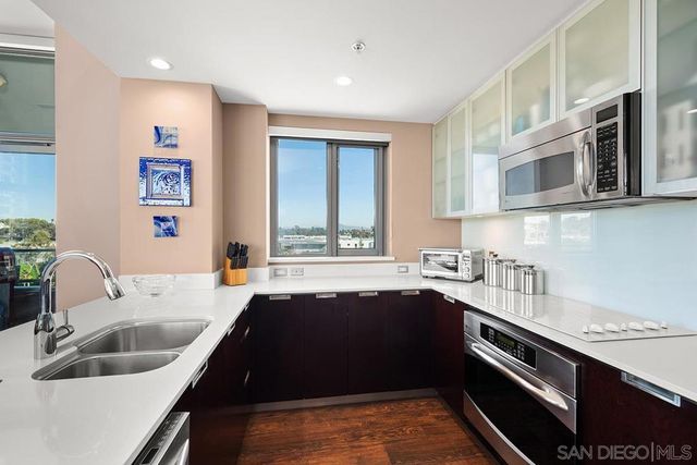 1441 9th Avenue 901, San Diego, CA 92101