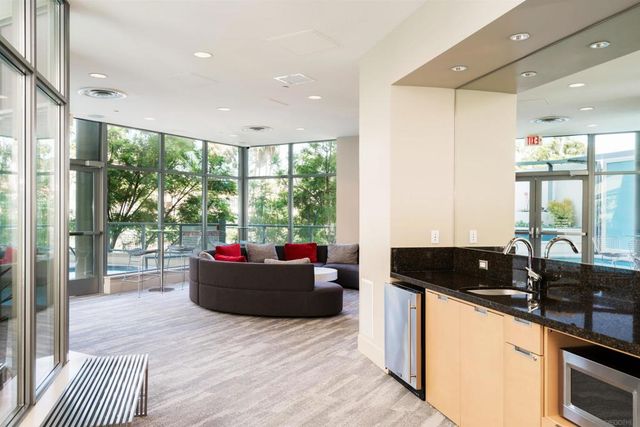 1441 9th Avenue 901, San Diego, CA 92101