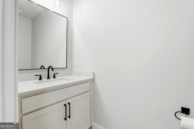 140 Wrights Trace 21, Fayetteville, GA 30215
