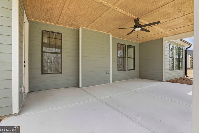 140 Wrights Trace 21, Fayetteville, GA 30215