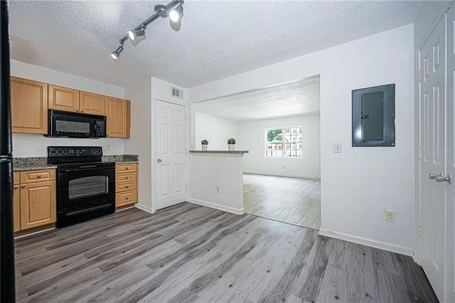 3665 Chestnut Drive F2, Atlanta, GA 30340