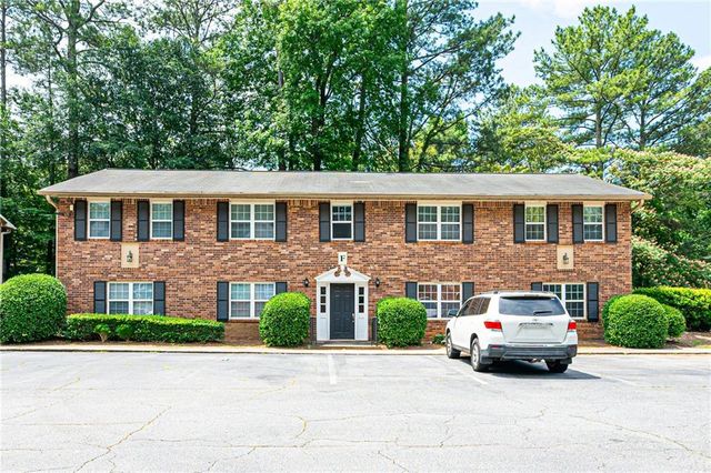3665 Chestnut Drive F2, Atlanta, GA 30340