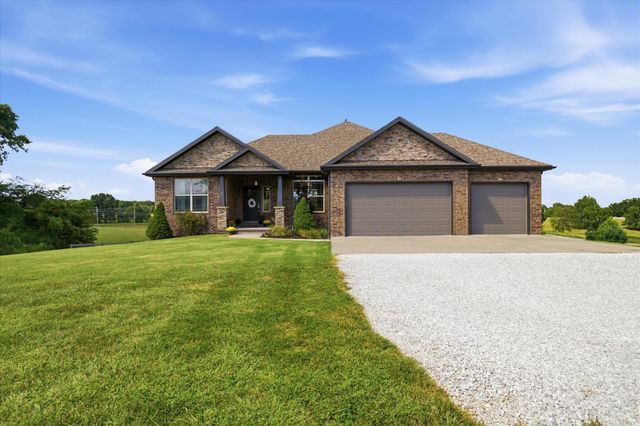 141 Lilac Lane, Clever, MO 65631