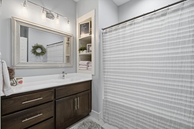 141 Lilac Lane, Clever, MO 65631