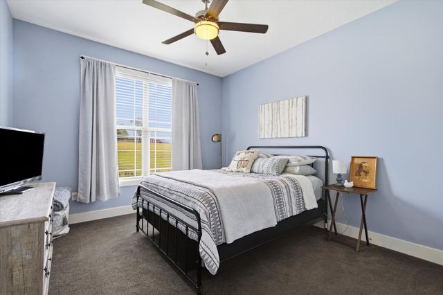 141 Lilac Lane, Clever, MO 65631
