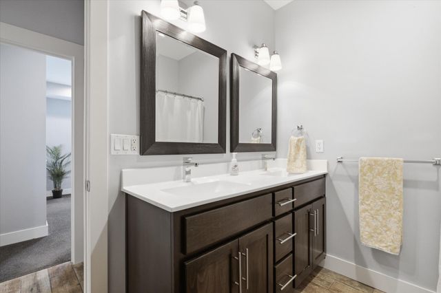 141 Lilac Lane, Clever, MO 65631