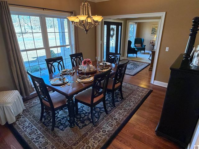 5710 Kentucky Dam Rd 632 X 243 X 51 X 218 X 21, Paducah, KY 42001