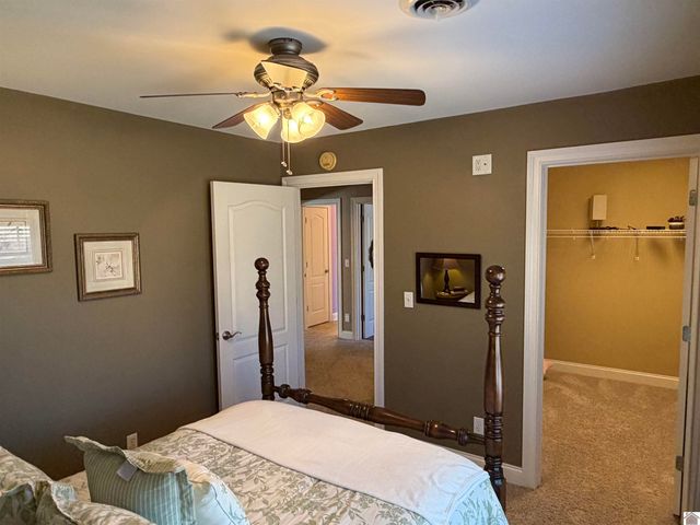 5710 Kentucky Dam Rd 632 X 243 X 51 X 218 X 21, Paducah, KY 42001