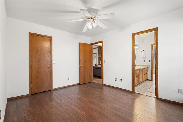 2405 Powderhorn, Edmond, OK 73034
