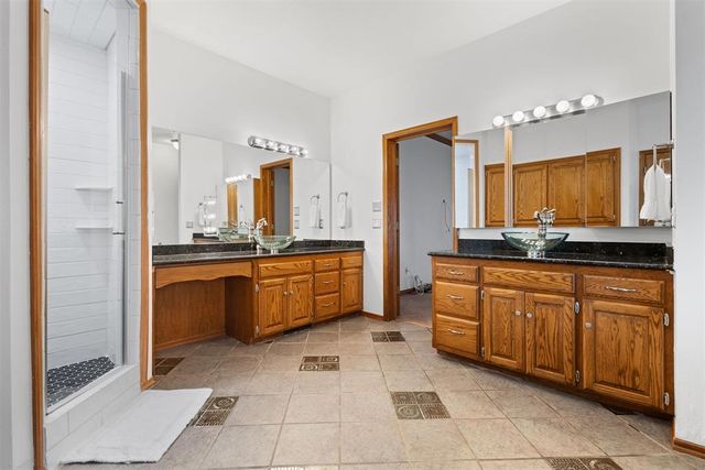 2405 Powderhorn, Edmond, OK 73034