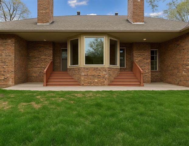 2405 Powderhorn, Edmond, OK 73034