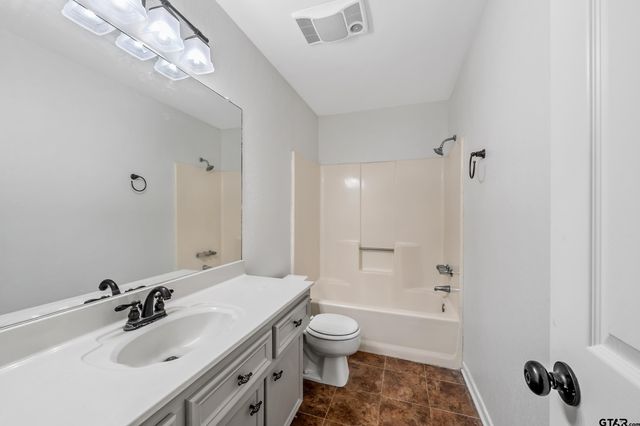 3619 Leaning Oaks, Flint, TX 75762