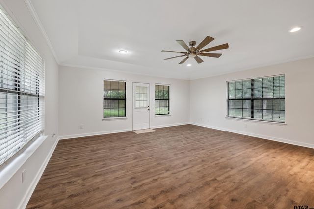 3619 Leaning Oaks, Flint, TX 75762