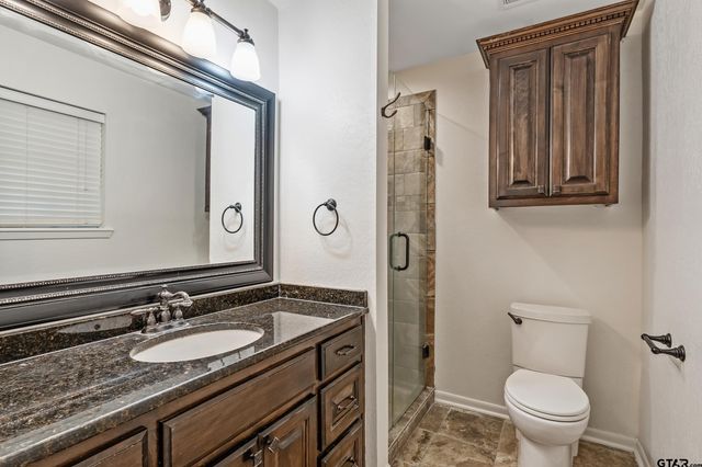 3619 Leaning Oaks, Flint, TX 75762