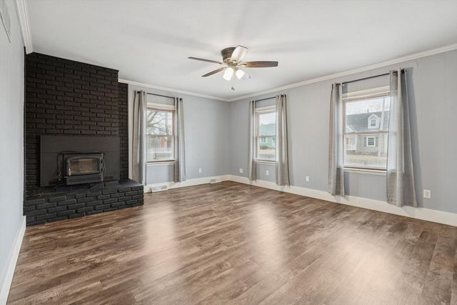 2047 32ND Street, Rock Island, IL 61201