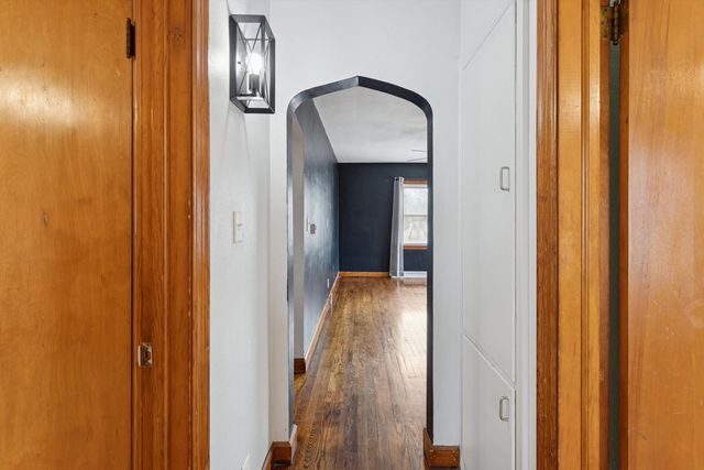 2047 32ND Street, Rock Island, IL 61201