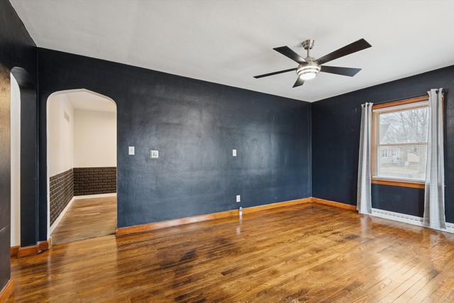 2047 32ND Street, Rock Island, IL 61201