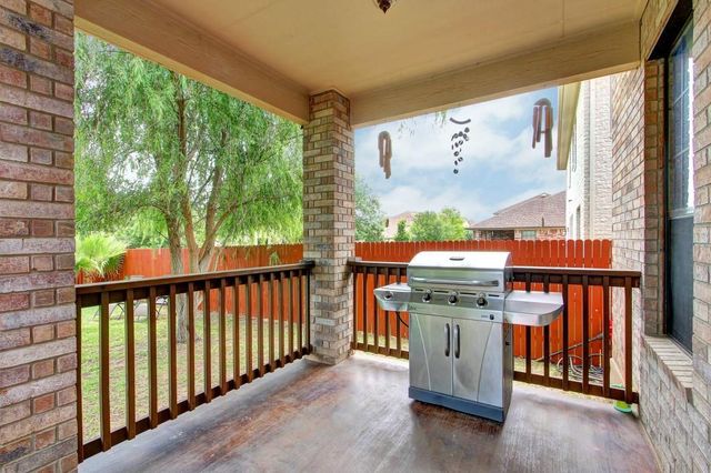 408 Island Oak DR, Austin, TX 78748