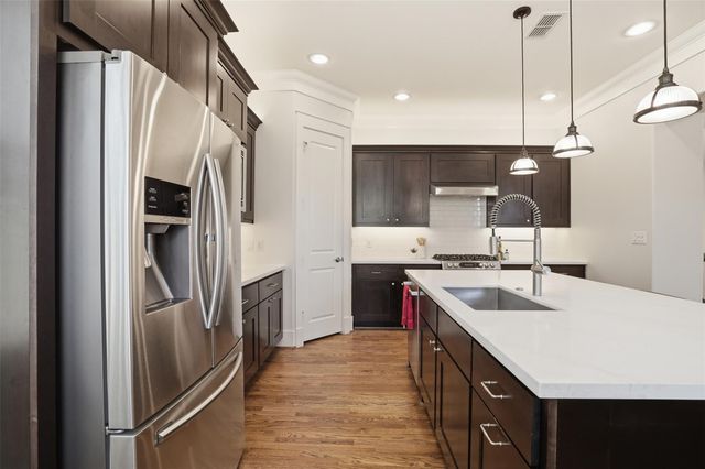 542 Oxford Street, Houston, TX 77007