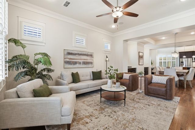 542 Oxford Street, Houston, TX 77007