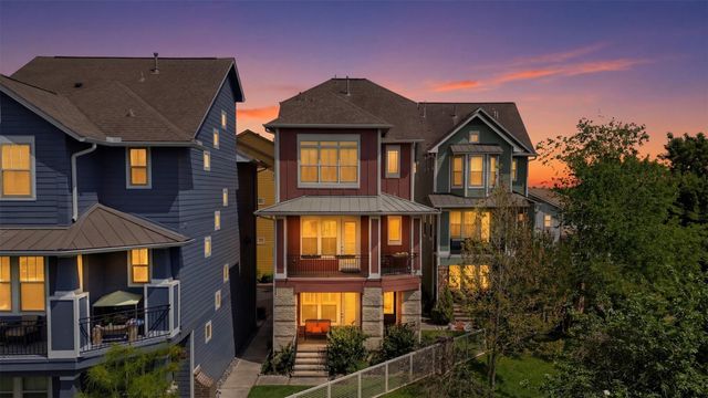 542 Oxford Street, Houston, TX 77007