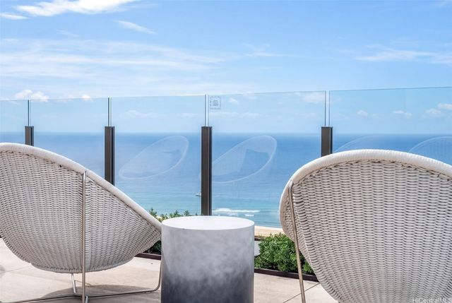 987 Queen Street 2616, Honolulu, HI 96814