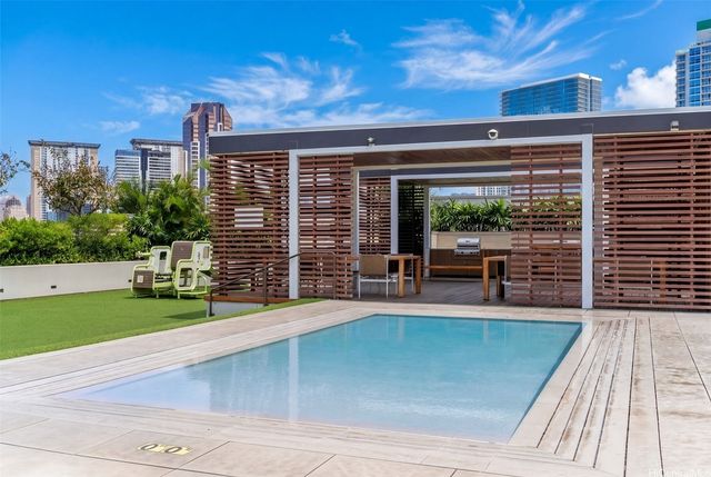 987 Queen Street 2616, Honolulu, HI 96814