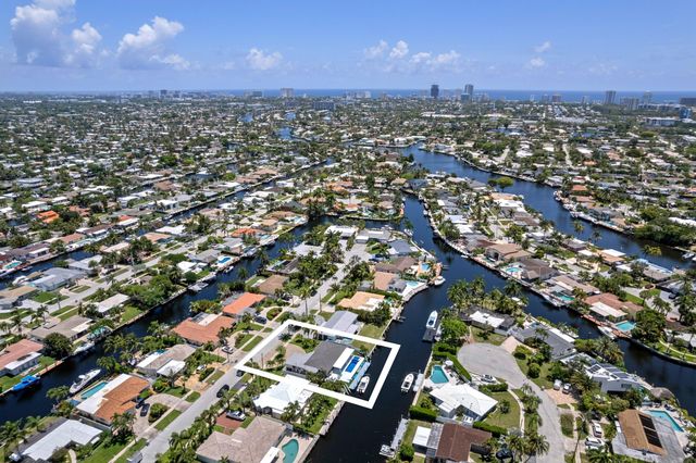 160 SE 12th Court, Pompano Beach, FL 33060