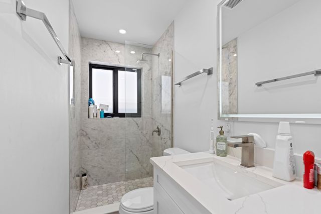 160 SE 12th Court, Pompano Beach, FL 33060