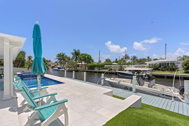 160 SE 12th Court, Pompano Beach, FL 33060