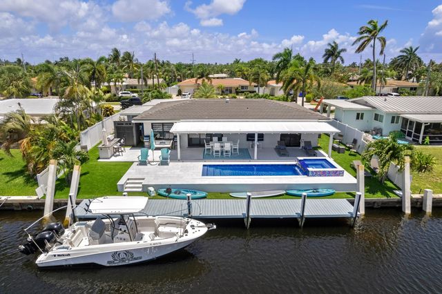160 SE 12th Court, Pompano Beach, FL 33060