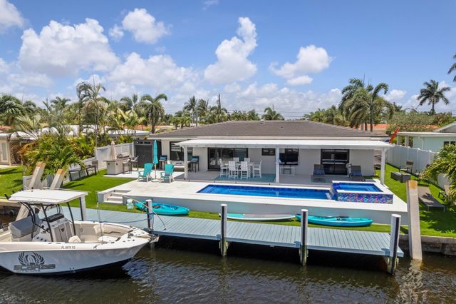 160 SE 12th Court, Pompano Beach, FL 33060
