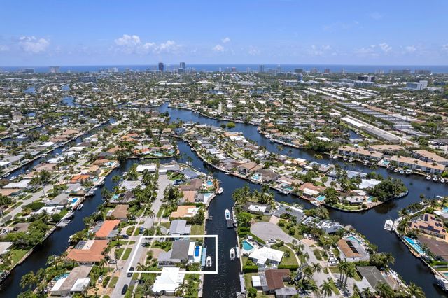 160 SE 12th Court, Pompano Beach, FL 33060