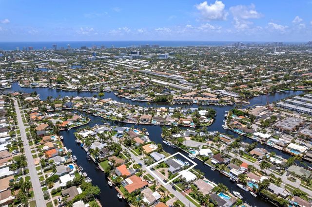 160 SE 12th Court, Pompano Beach, FL 33060