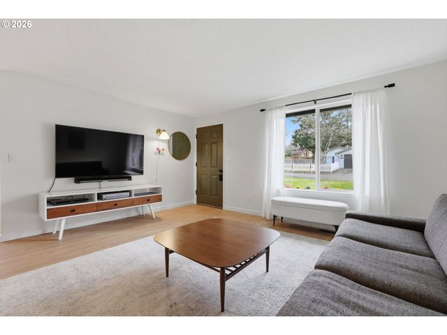 13583 Sw 64TH Ave, Portland, OR 97219