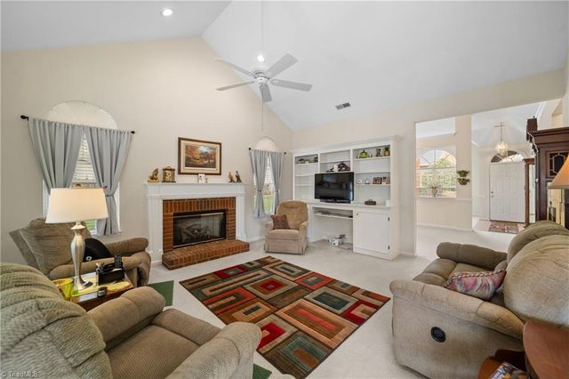 2912 Windmere Court, Winston-salem, NC 27103