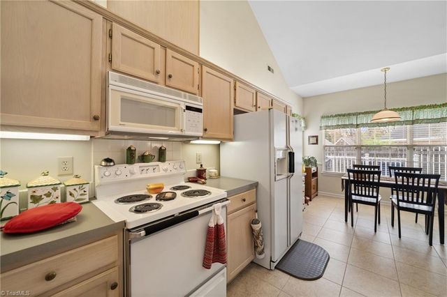 2912 Windmere Court, Winston-salem, NC 27103