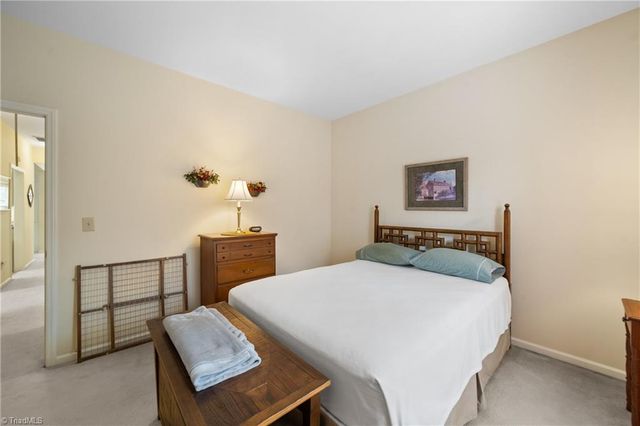 2912 Windmere Court, Winston-salem, NC 27103