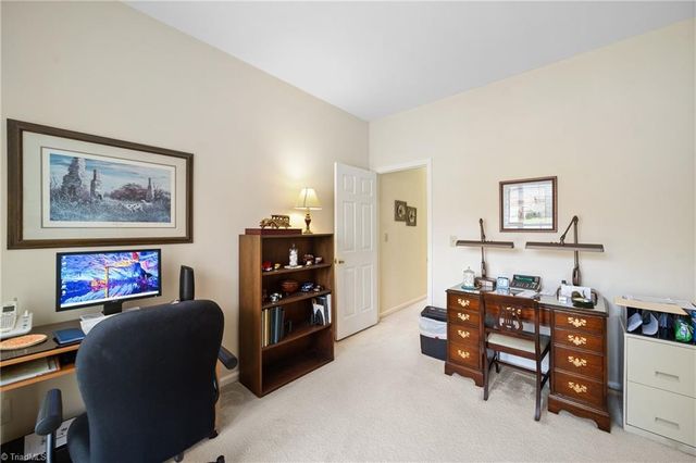 2912 Windmere Court, Winston-salem, NC 27103