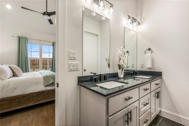 6201 SW Beacon Street, Bentonville, AR 72713