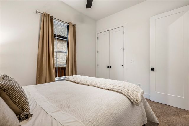 6201 SW Beacon Street, Bentonville, AR 72713