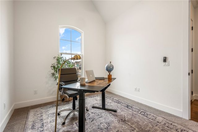 6201 SW Beacon Street, Bentonville, AR 72713